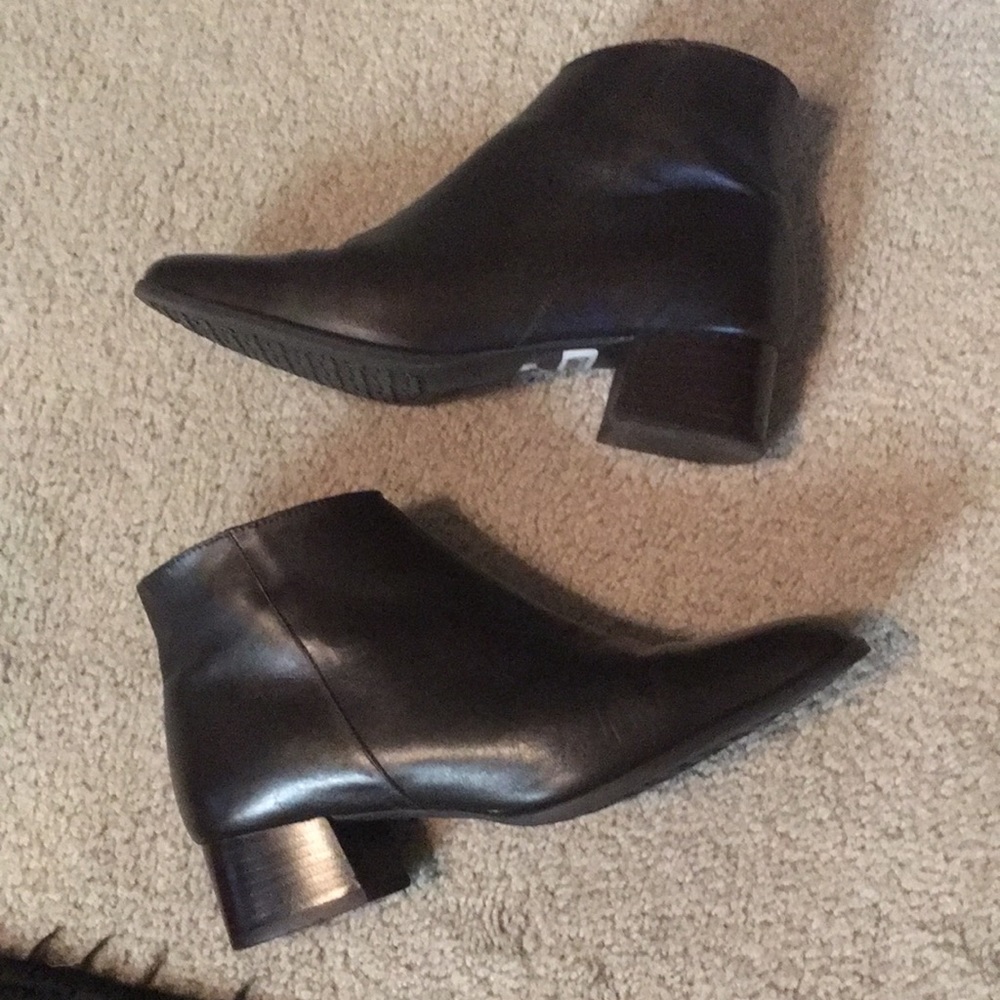 Sudini Brown Ankle Boots Size 6